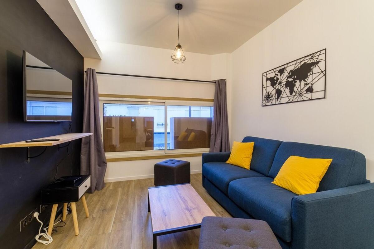Vivez Antibes ! Logez A 6 Au Centre-Ville Esterno foto
