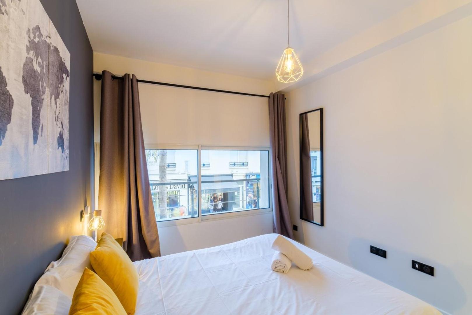 Vivez Antibes ! Logez A 6 Au Centre-Ville Esterno foto